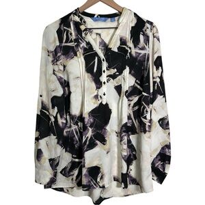 Simply Vera Abstract Print Popover Blouse Medium Slightly Sheer Office Career